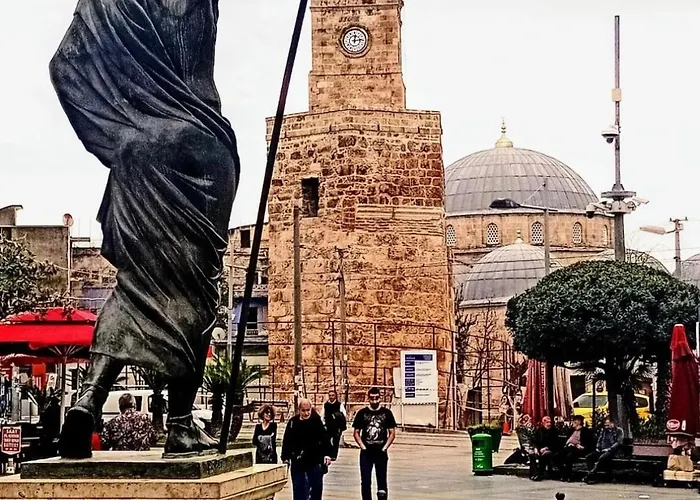 Antalya Kaleici Merkezi Muhtesem Konum Genis Ev