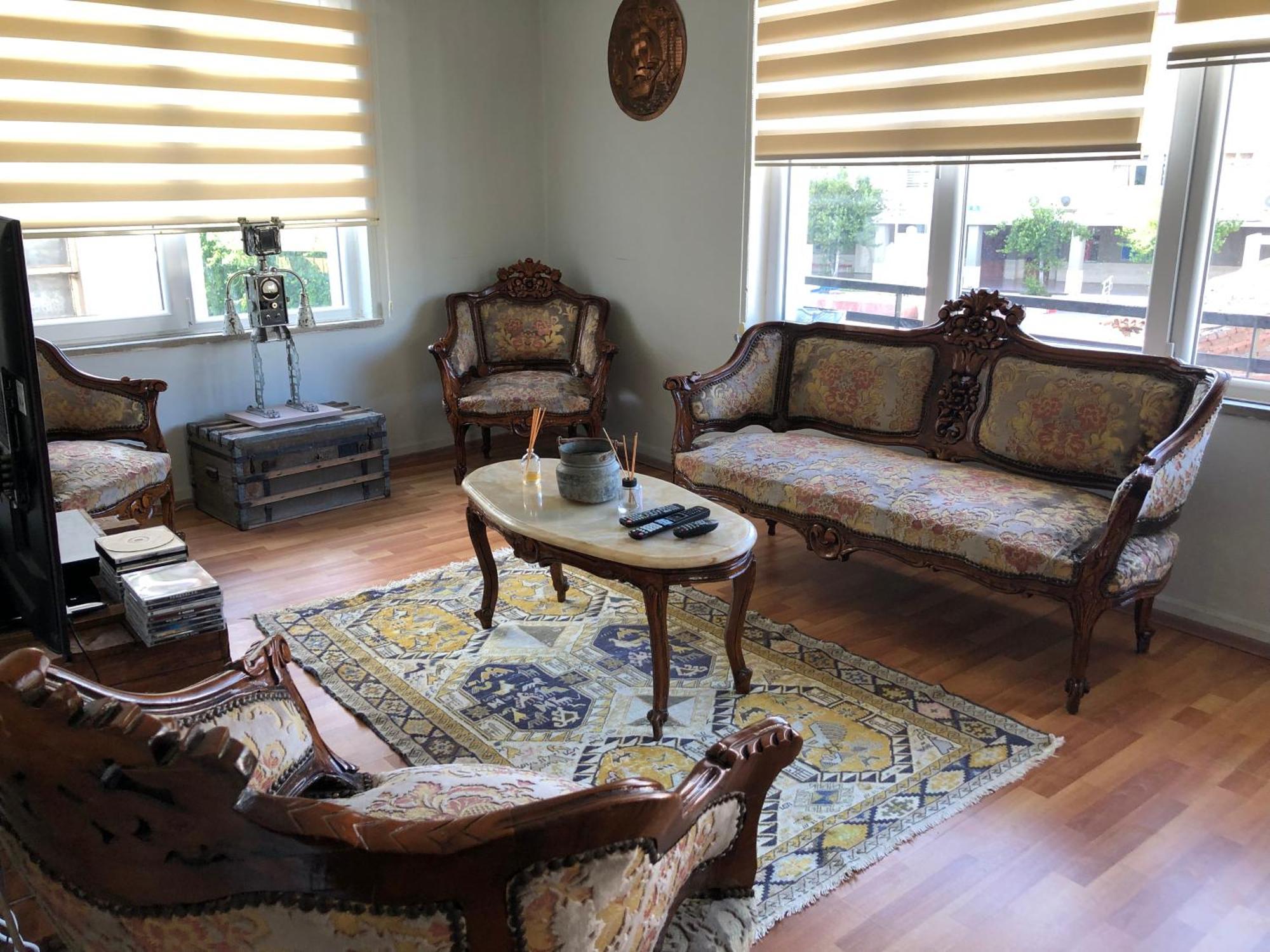 Apartment Kaleici Merkezi Muhtesem Konum Genis Ev